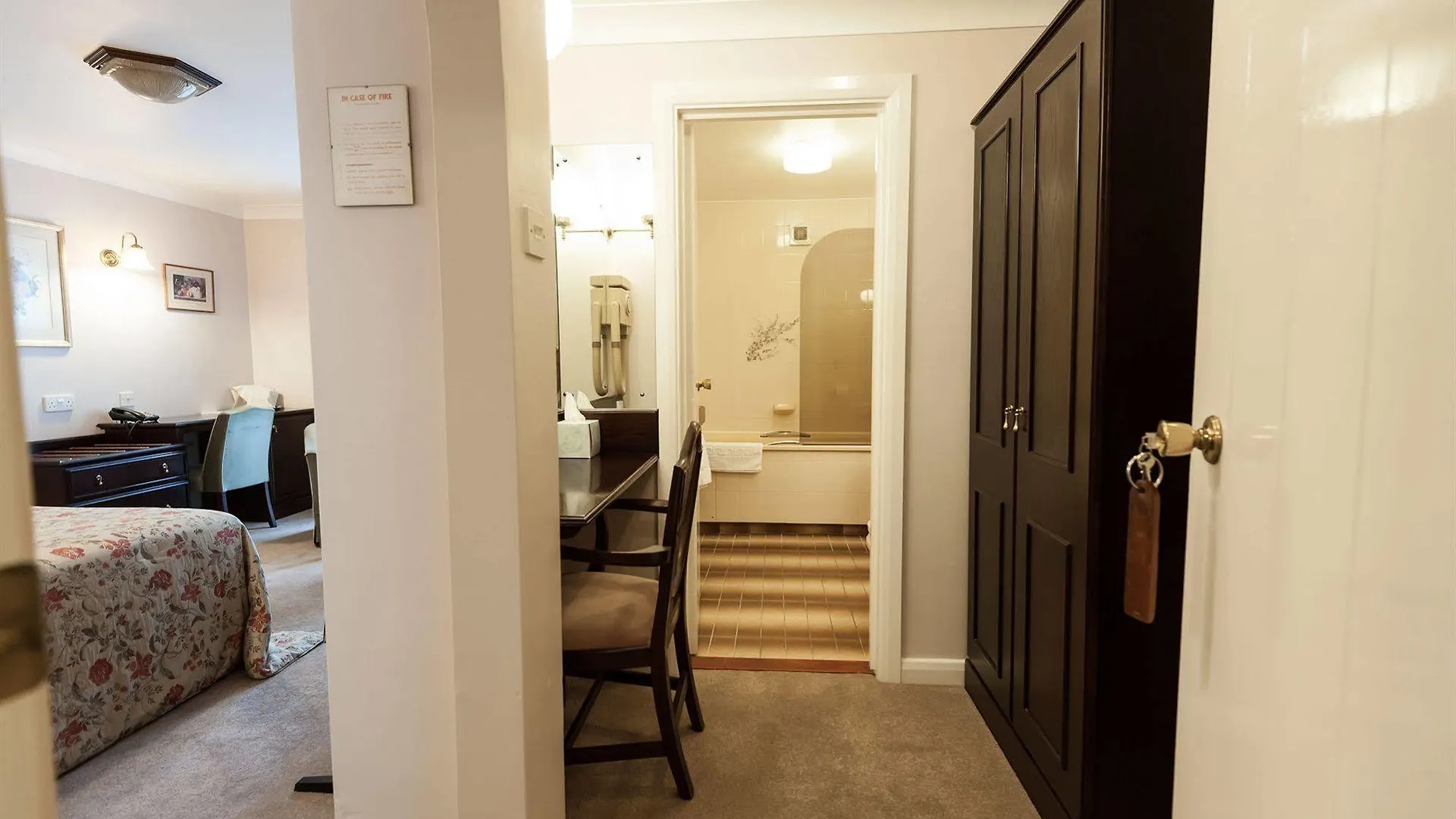 Barton Cross Hotel 埃克塞特